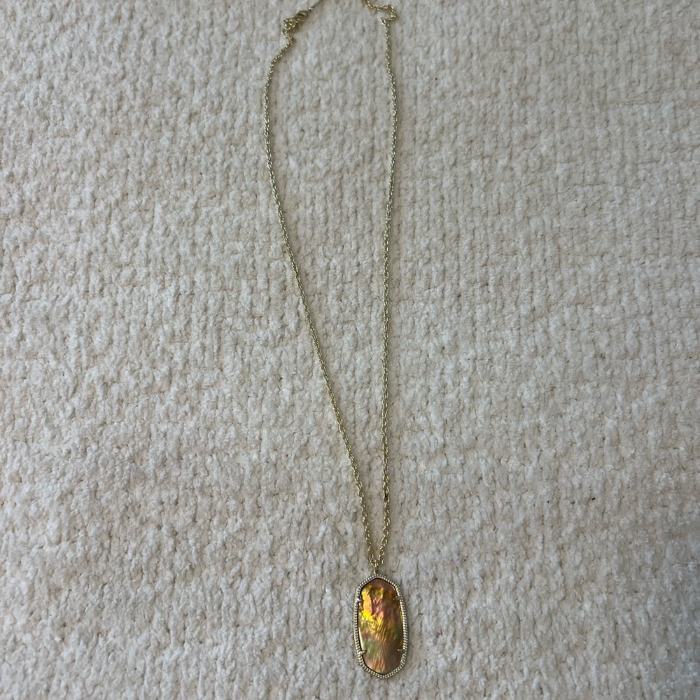 Kendra Scott Gold Necklace with Delicate Pendant